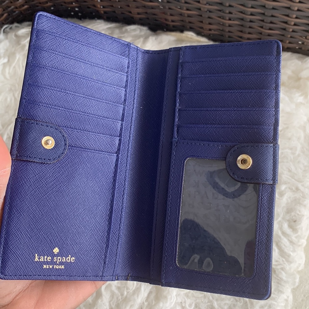 Kate Spade Large Slim Bifold Wallet - Picture 2 of 16
